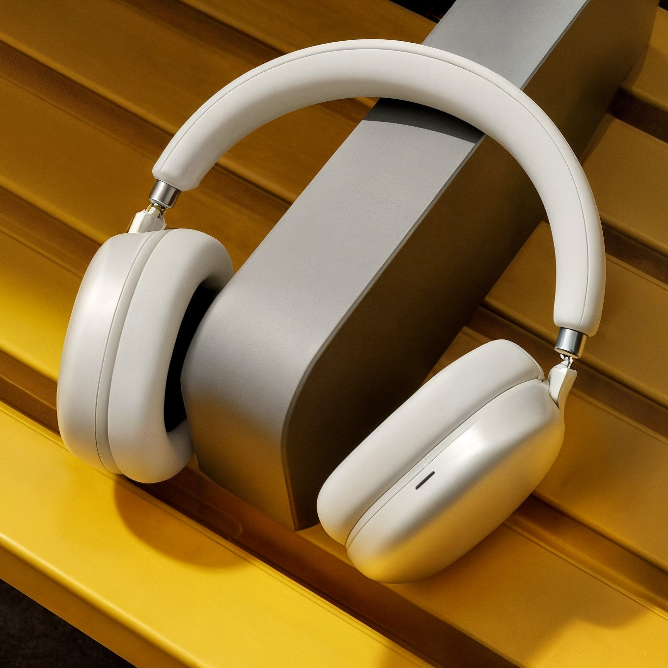 Quiet Headphones-thumbmail-9